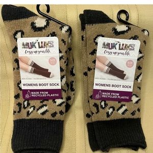 NWT- Muk Luks Leopard Boot Socks